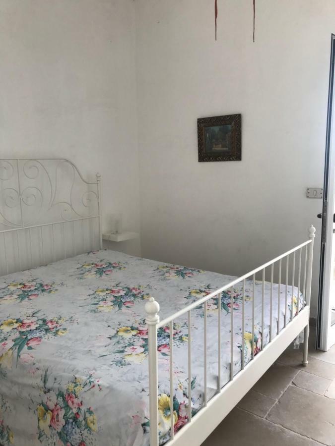 Villa Miccoli Apartments Ceglie Messapica Eksteriør billede